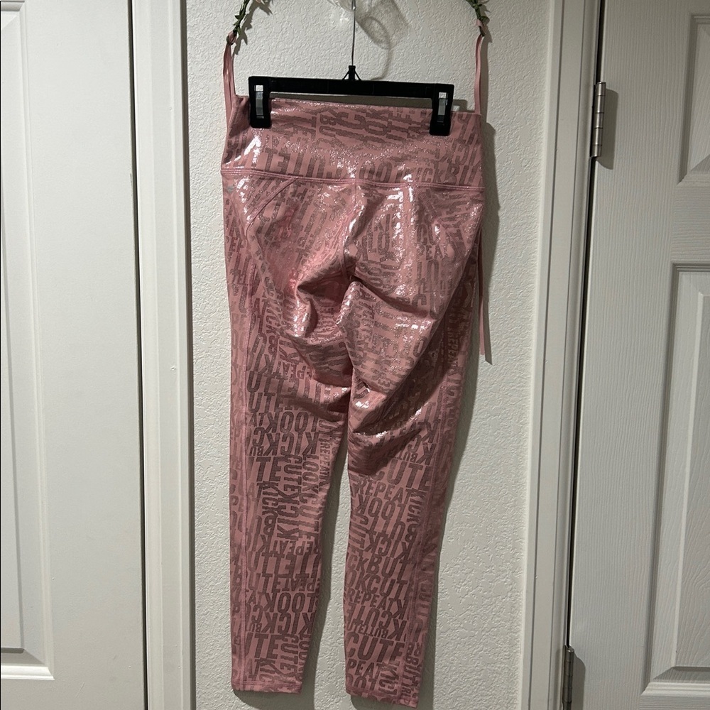 Fabletics Define PowerHold High-Waisted 7/8 Leggings - Picture 5 of 6